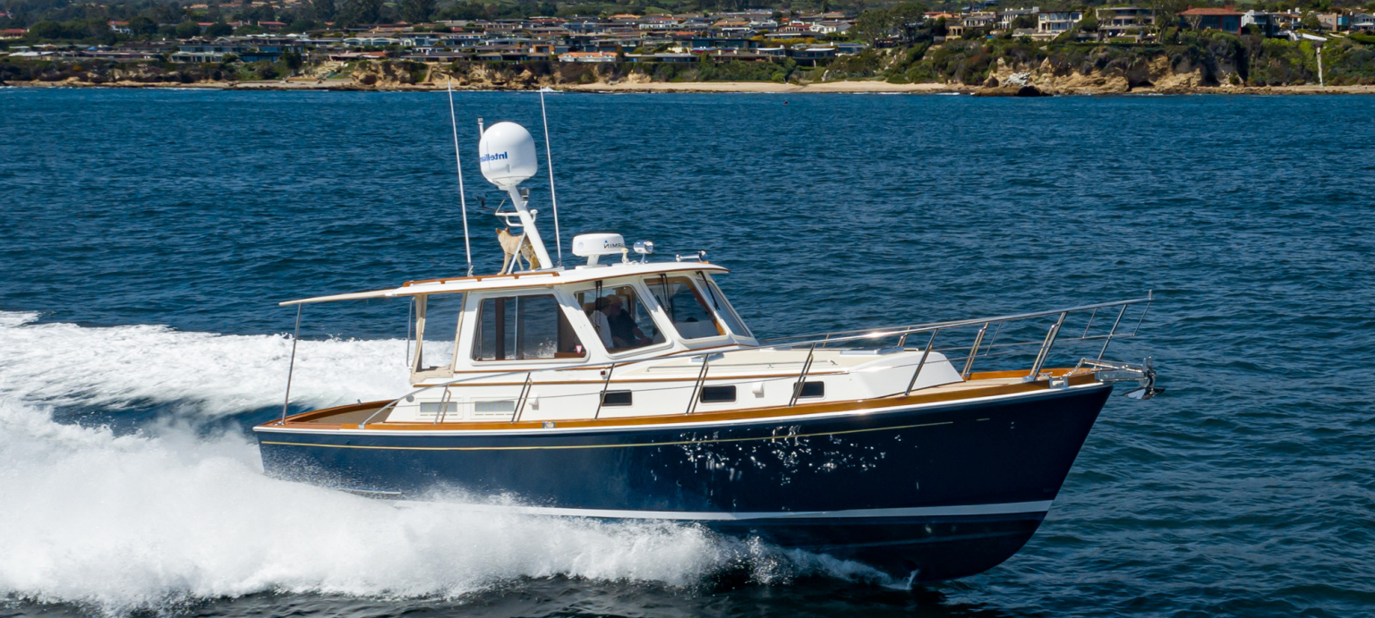 chuck hovey yacht sales